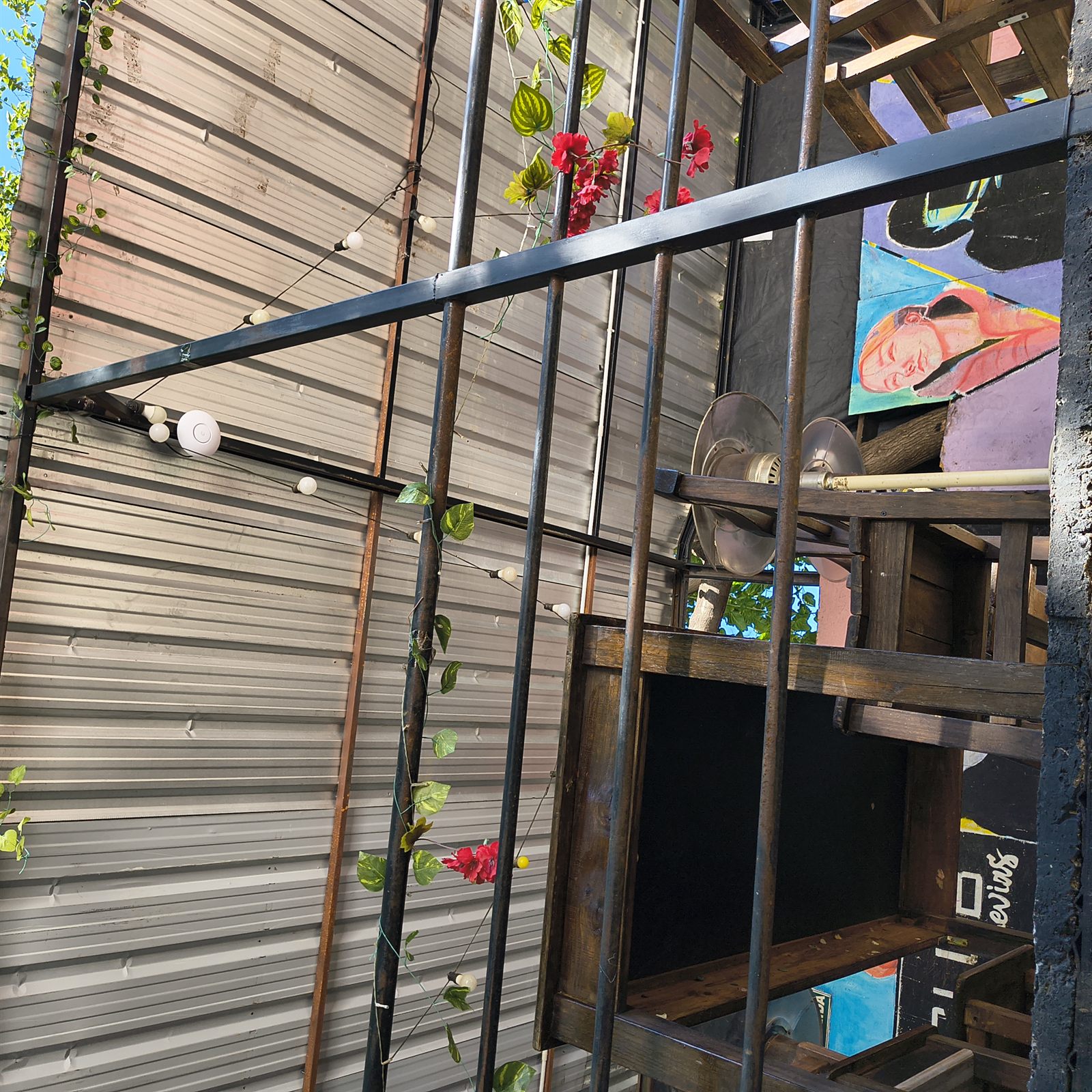 Tecnología operativa instalada en un bar de Güemes.